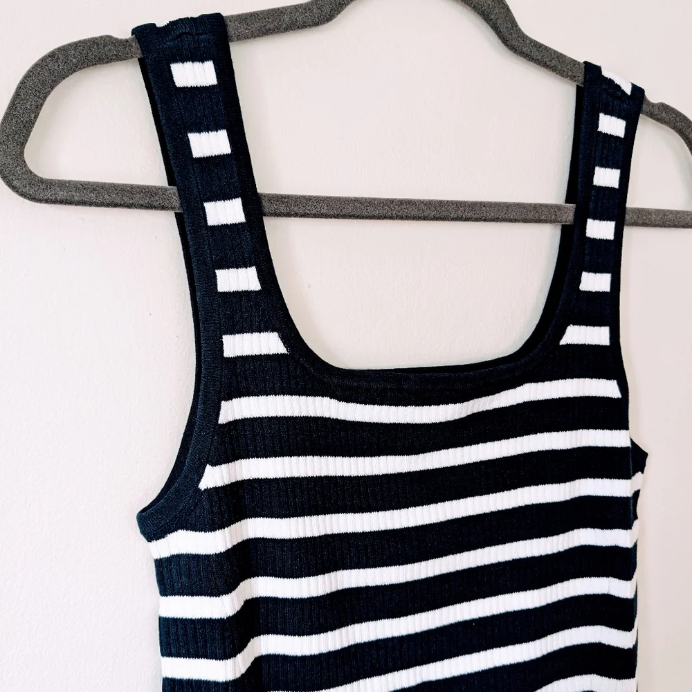 LOFT Ribbed Sweater Tank - Picture 4 of 8